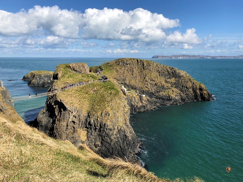 Carrick a rede rope bridge