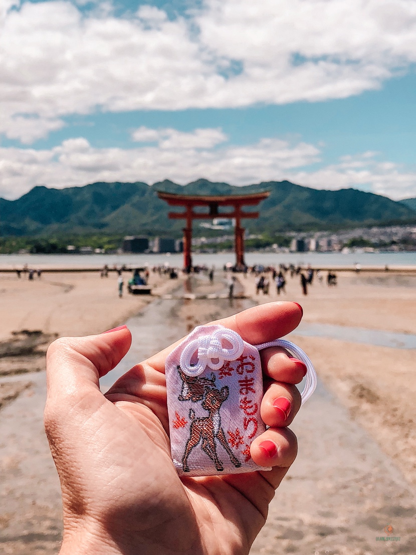 Omamori itsukushima.