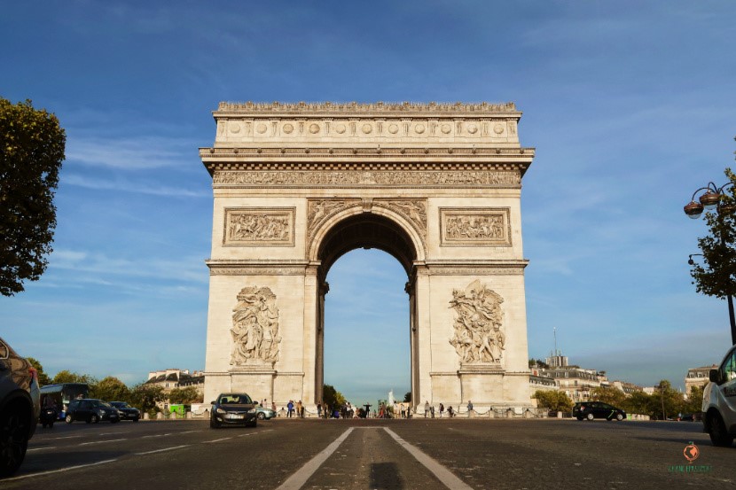 Rotonda del Arco del Triunfo