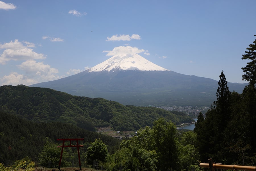 Monte Fuji cono simétrico