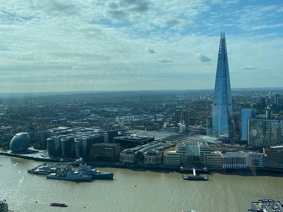 The Shard visto desde el distrito financiero