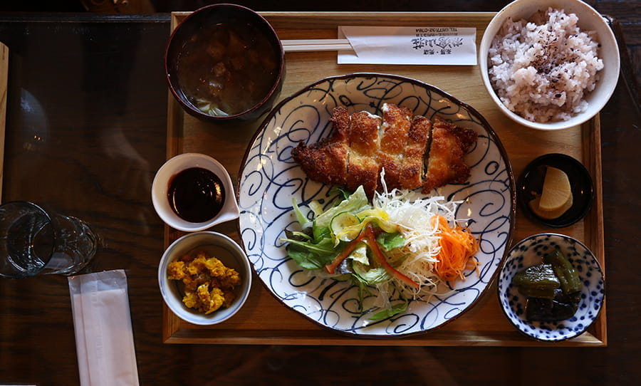 Cena kaiseki en Takayama