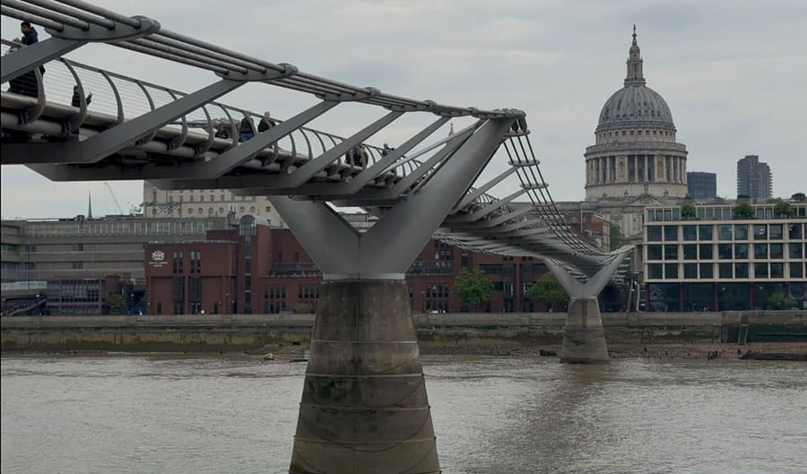 Millenium Bridge